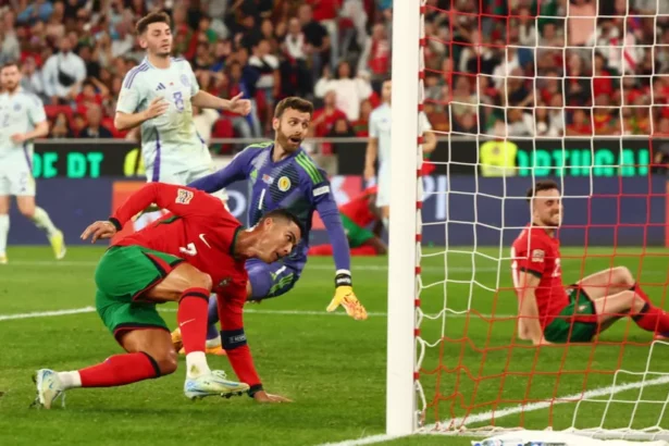 Ronaldo Secures 901st Goal with Dramatic Late Win for Portugal