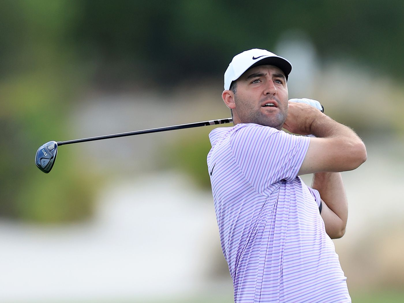 Scheffler Grabs Lead at Hero World Challenge